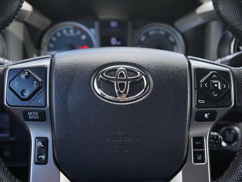Used 2019 Toyota Tacoma Limited AWD/4WD image 24