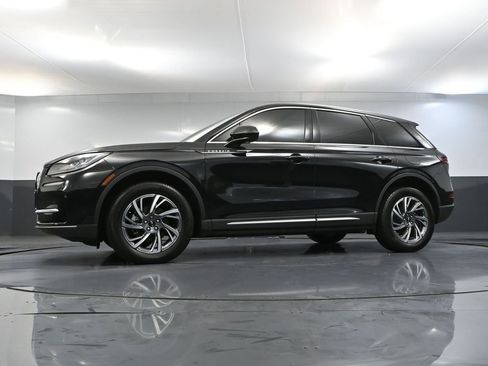 Used 2024 Lincoln Corsair AWD w/ Equipment Group 101A image 58