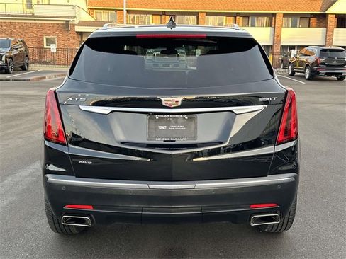 Certified 2024 Cadillac XT5 Luxury w/ LPO, Floor Liner Package image 7