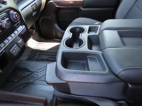 Certified 2019 Chevrolet Silverado 1500 RST AWD/4WD image 18