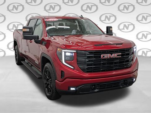 Used 2024 GMC Sierra 1500 Elevation w/ Preferred Package AWD/4WD image 32