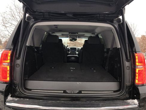 Used 2015 Chevrolet Tahoe LTZ image 23