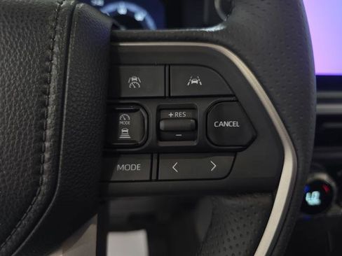 New 2026 Toyota 4Runner Limited AWD/4WD image 16