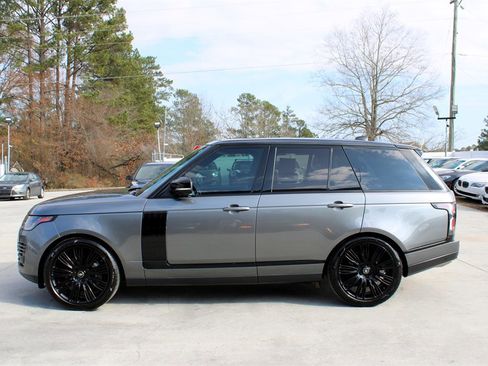 Used 2018 Land Rover Range Rover Supercharged image 4