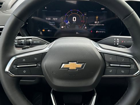 New 2025 Chevrolet Suburban Premier image 26