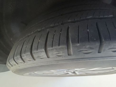 Used 2021 Ford Escape SEL w/ Technology Package FWD image 13
