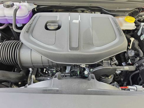 Used 2026 RAM 1500 Big Horn AWD/4WD image 13
