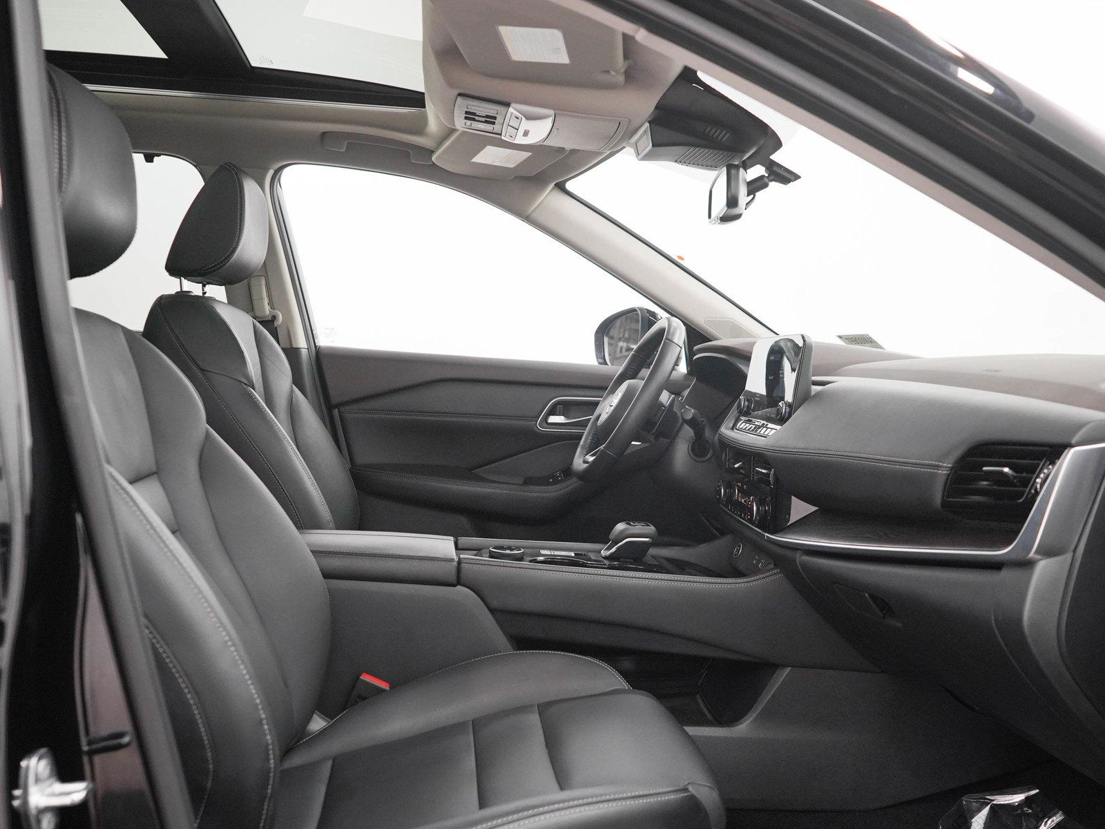 Used 2021 Nissan Rogue SL w/ Premium Package AWD/4WD image 13