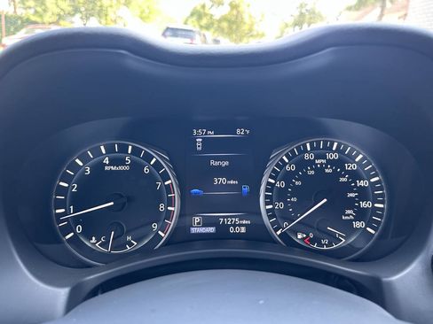 Used 2019 INFINITI Q50 Luxe w/ Essential Package (3.0T Luxe) AWD/4WD image 19
