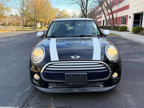 Used 2015 MINI Cooper 2-Door Hardtop image 8