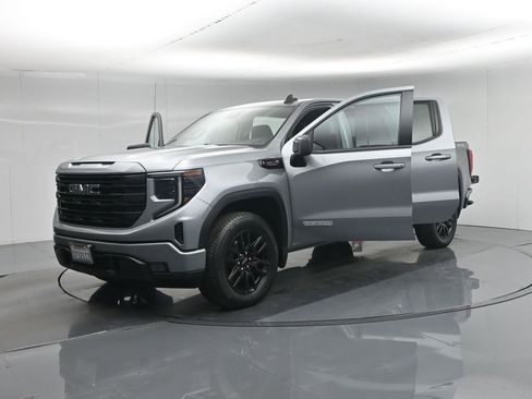 Used 2023 GMC Sierra 1500 Elevation AWD/4WD image 33