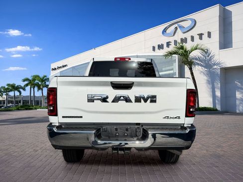 Used 2026 RAM 2500 Big Horn AWD/4WD image 6
