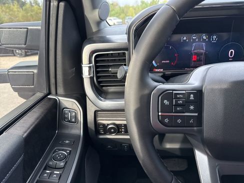 New 2025 Ford F250 Lariat w/ Lariat Ultimate Package AWD/4WD image 16