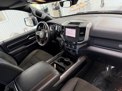 Used 2024 RAM 1500 Big Horn AWD/4WD image 31