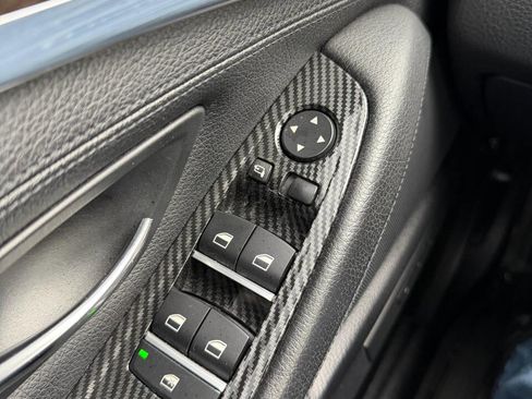 Used 2012 BMW 528i xDrive Sedan image 22