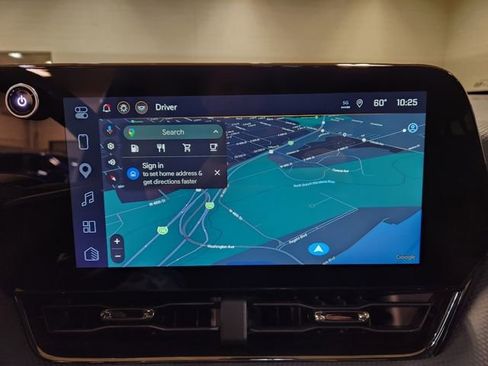 Certified 2025 Chevrolet Equinox RS AWD/4WD image 16