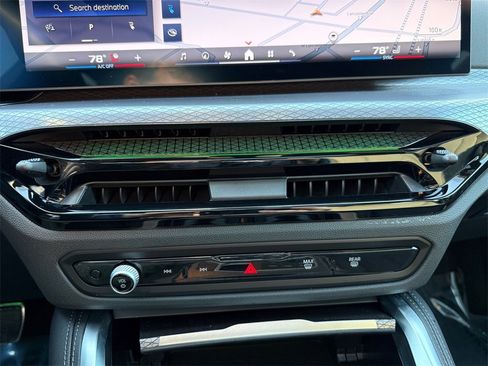 Certified 2025 BMW i4 M50 w/ Premium Package image 28