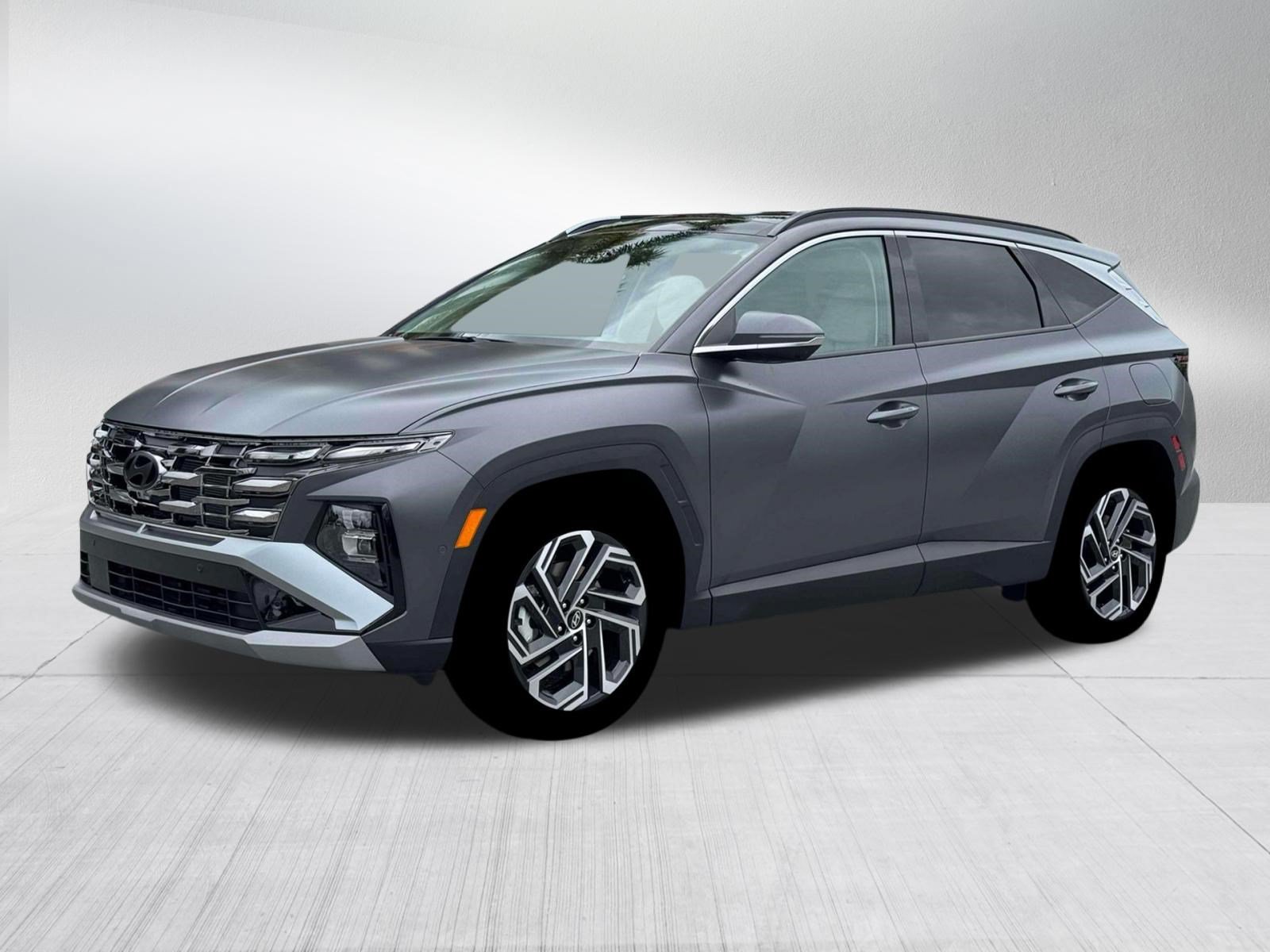 New 2026 Hyundai Tucson Limited AWD/4WD image 2