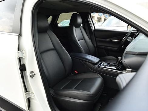 Used 2025 MAZDA CX-30 AWD 2.5 S w/ Preferred Package image 19