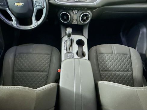Used 2019 Chevrolet Blazer LT image 16