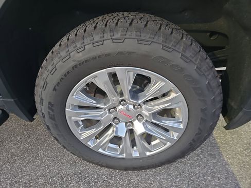 Used 2025 GMC Sierra 1500 Denali image 34