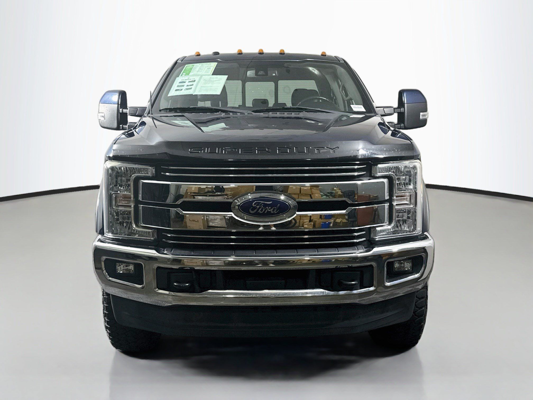 Used 2017 Ford F350 Lariat w/ Lariat Ultimate Package AWD/4WD image 2