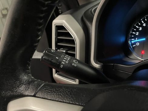 Used 2020 Ford F150 Lariat w/ Equipment Group 502A Luxury image 27