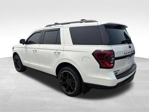 Used 2022 Ford Expedition Limited AWD/4WD image 3