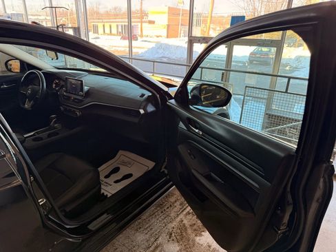 Used 2020 Nissan Altima 2.5 SR image 20