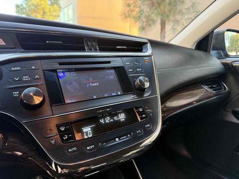 Used 2014 Toyota Avalon Limited image 45