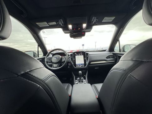 Certified 2025 Subaru Forester Limited image 21