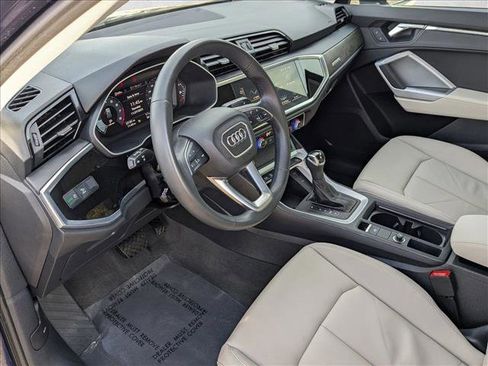 Used 2023 Audi Q3 2.0T Premium w/ Convenience Package image 10