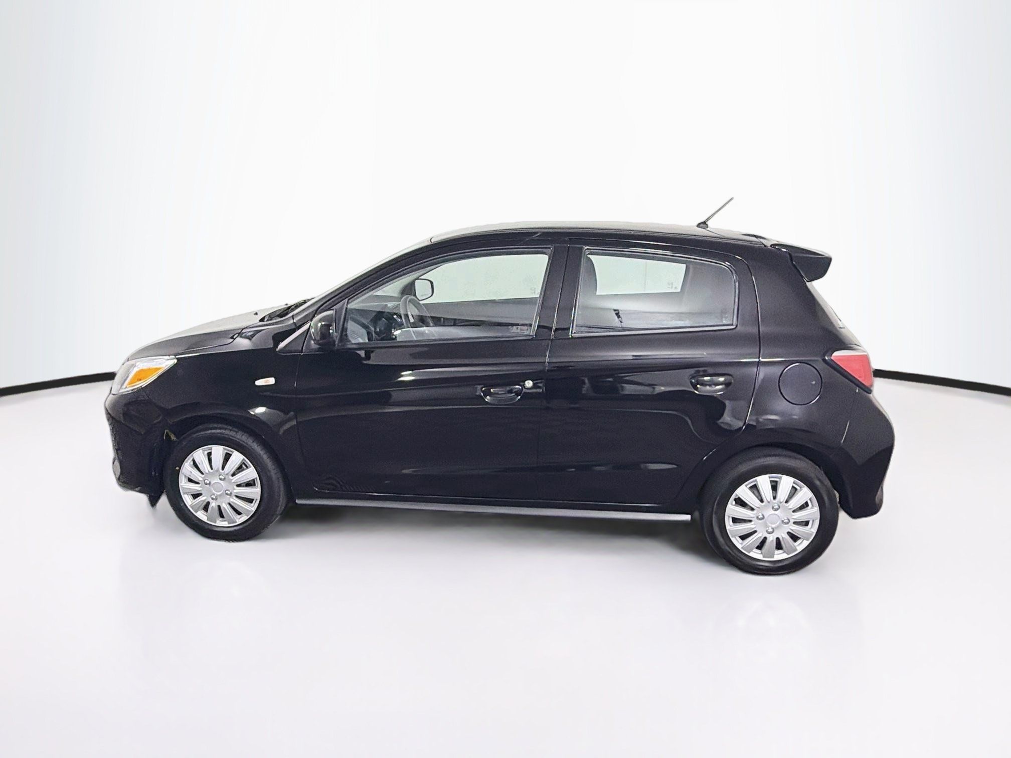 Used 2024 Mitsubishi Mirage ES FWD image 4
