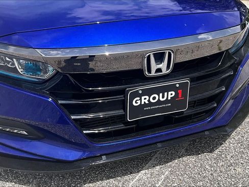 Used 2018 Honda Accord Sport image 29