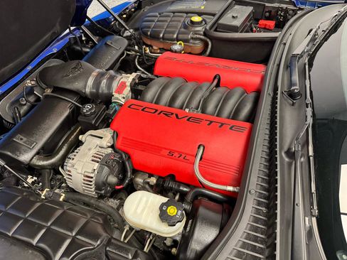 Used 2004 Chevrolet Corvette Z06 w/ Z06 Preferred Equipment Group RWD image 24
