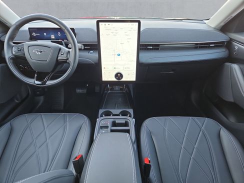 Certified 2025 Ford Mustang Mach-E Select w/ Comfort Package Lite image 9