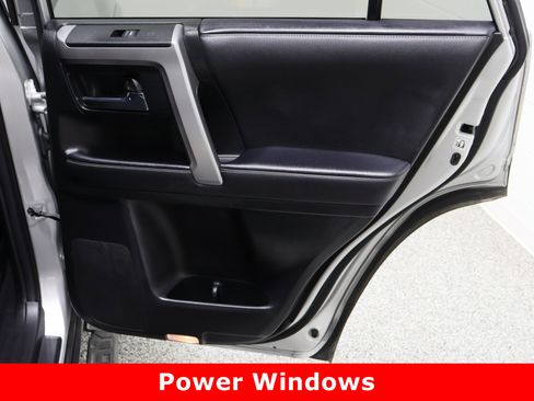 Used 2022 Toyota 4Runner SR5 Premium image 35