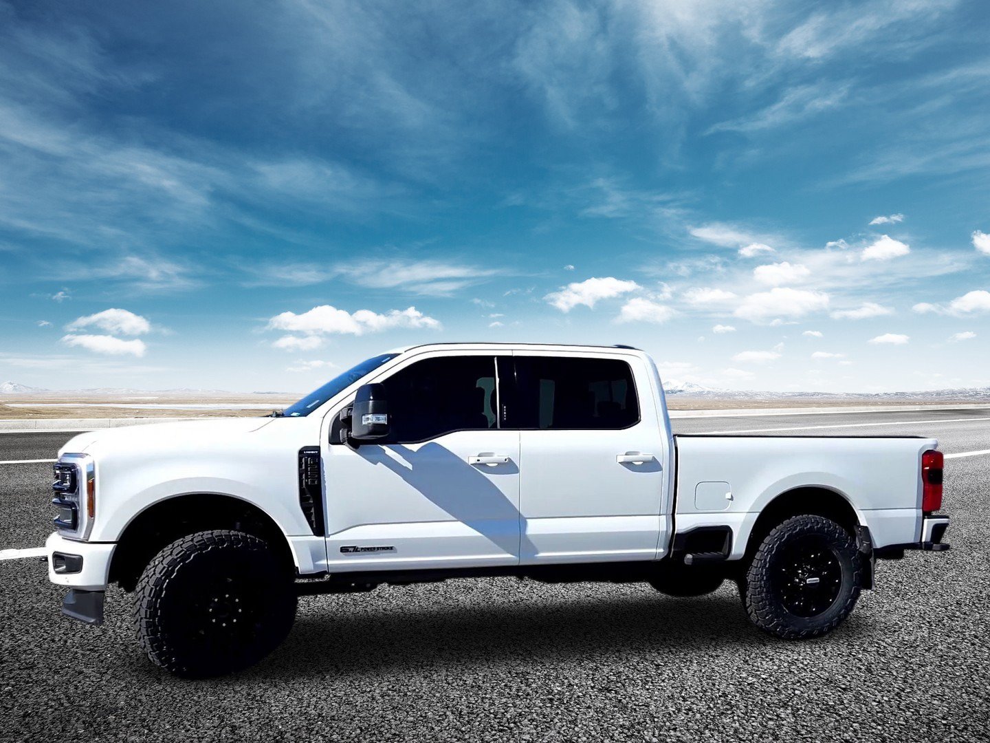 Used 2024 Ford F250 Lariat w/ Lariat Ultimate Package AWD/4WD image 4