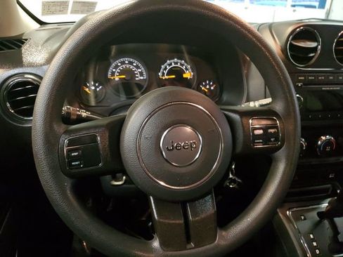 Used 2015 Jeep Patriot Sport w/ Power Value Group image 15