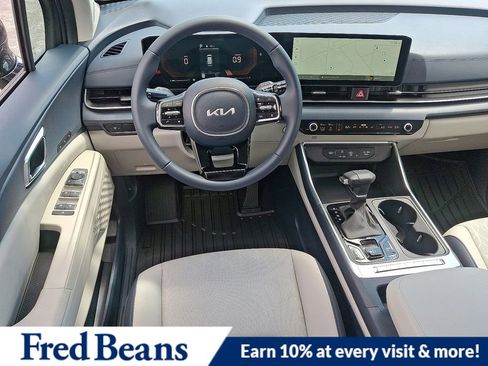 New 2026 Kia Carnival EX FWD image 7