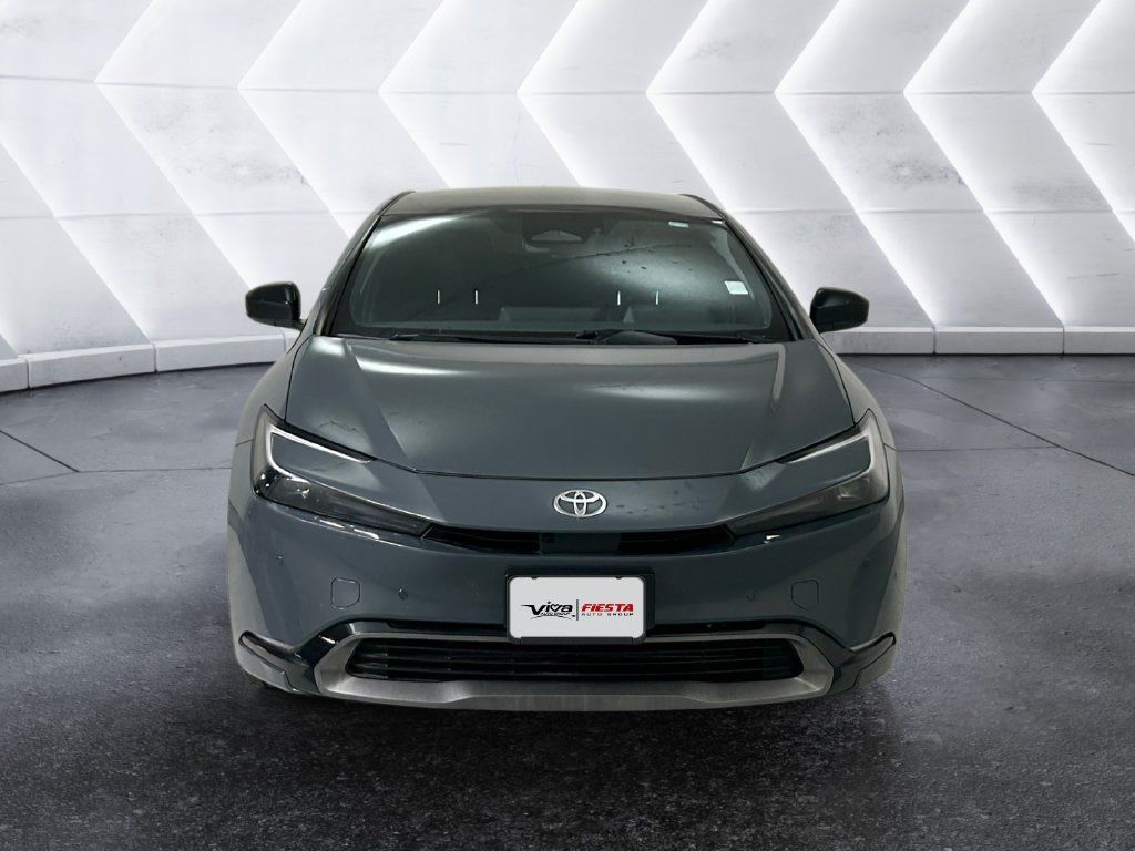 Used 2023 Toyota Prius Limited w/ Limited Premium Package FWD image 2