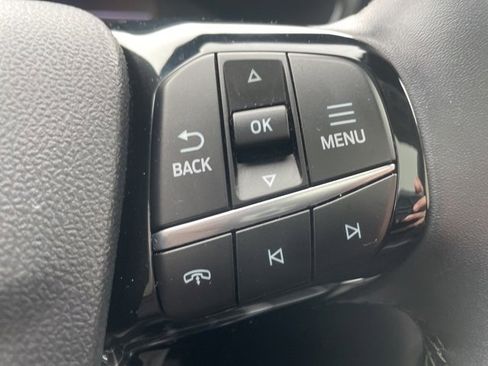 Used 2023 Ford Escape SE w/ Class II Trailer Tow Package image 22