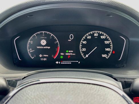 Certified 2025 Honda Civic Sport image 14