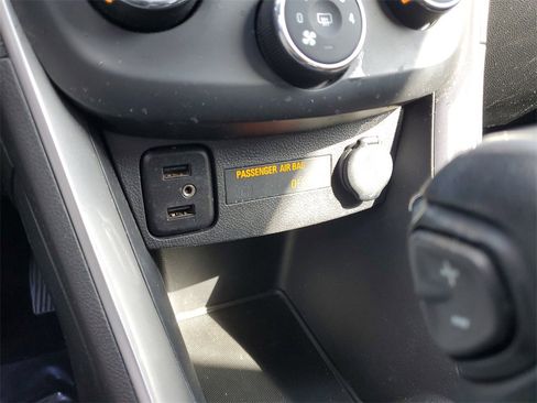 Used 2018 Chevrolet Trax LT w/ LT Convenience Package image 30