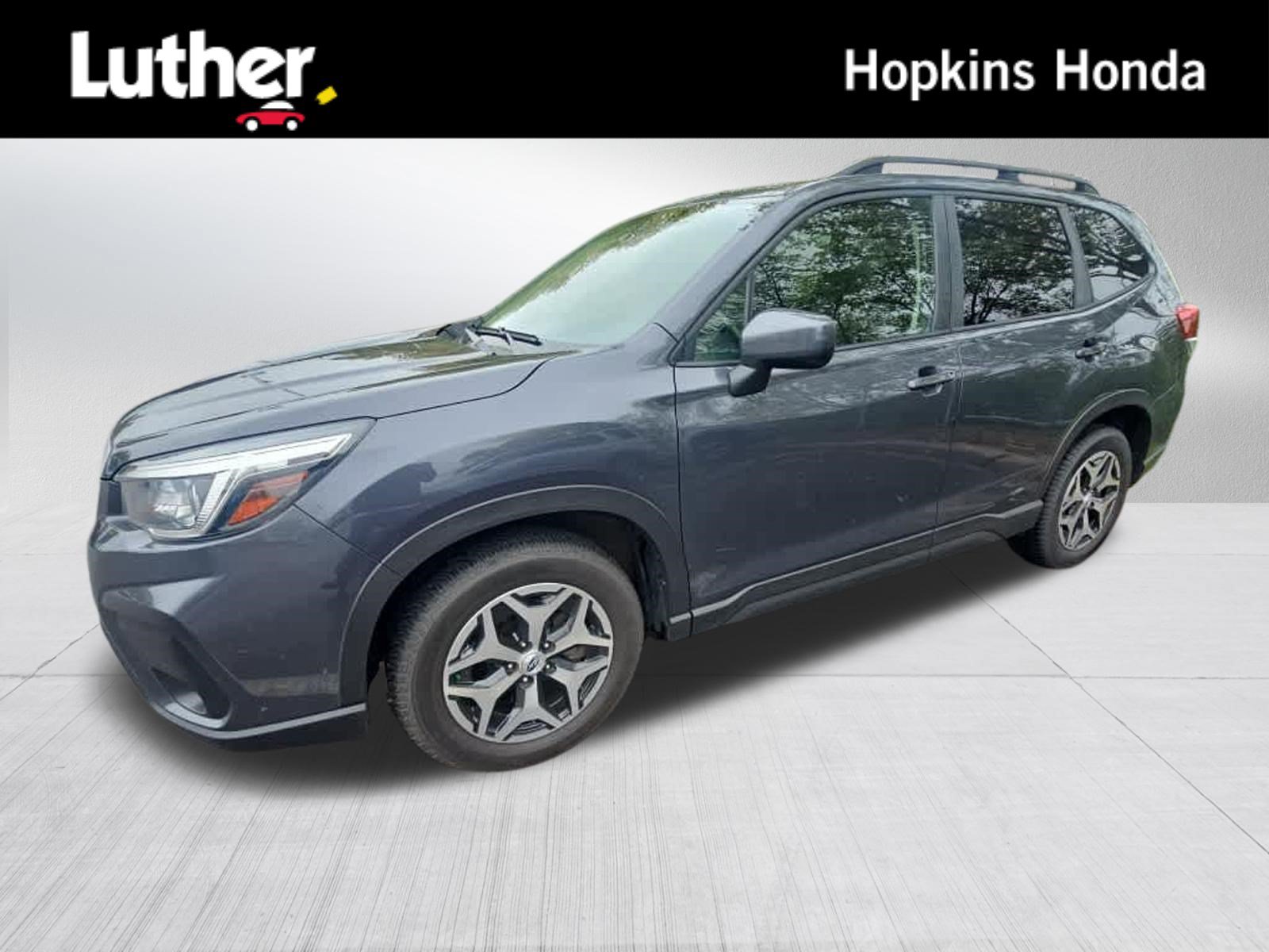 Used 2020 Subaru Forester Premium w/ Popular Package #1 AWD/4WD image 1