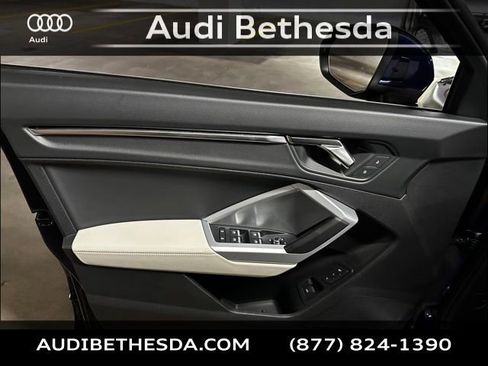 Used 2025 Audi Q3 2.0T Premium w/ Convenience Package image 14