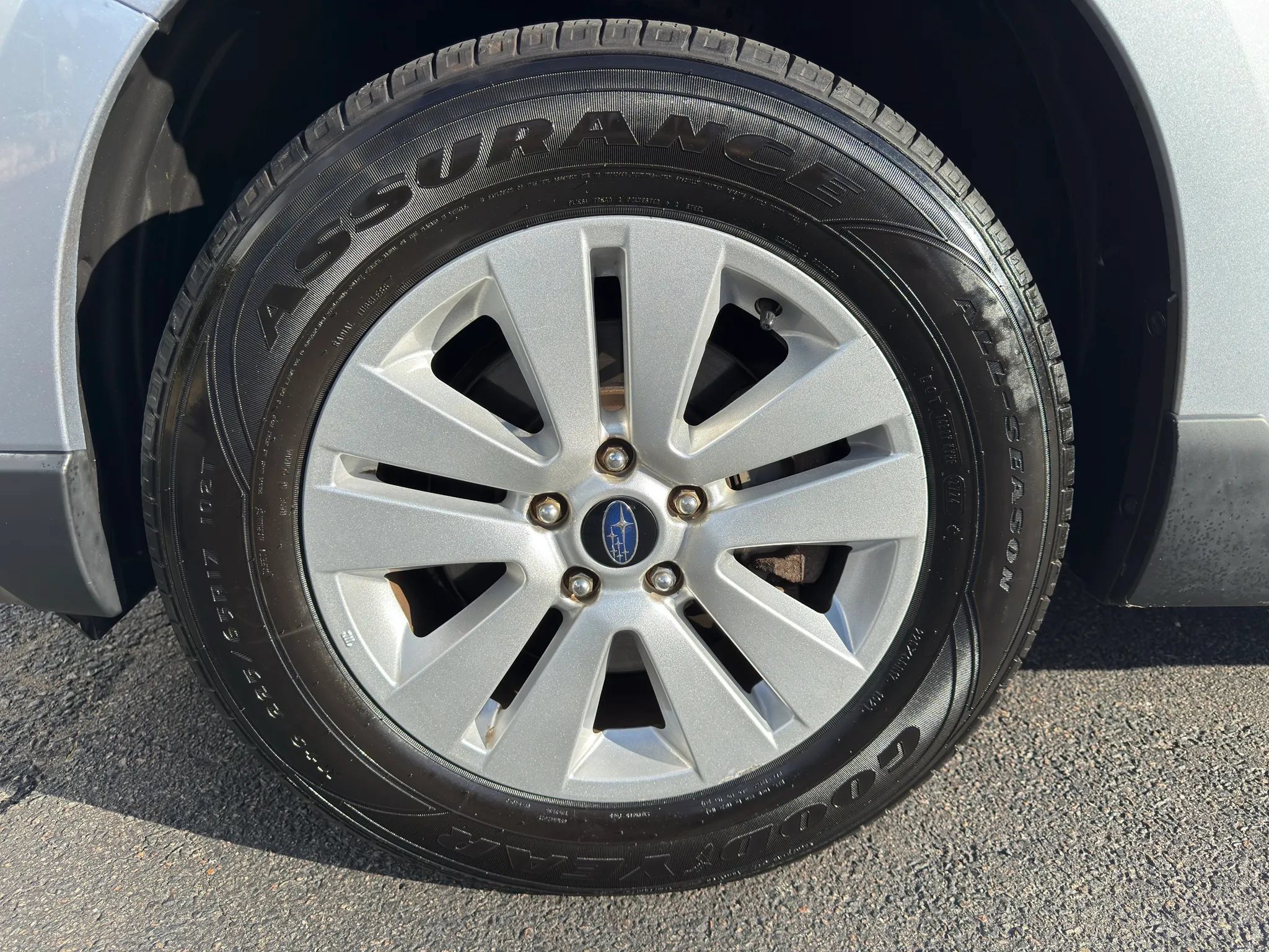 Used 2016 Subaru Outback 2.5i Premium AWD/4WD image 12