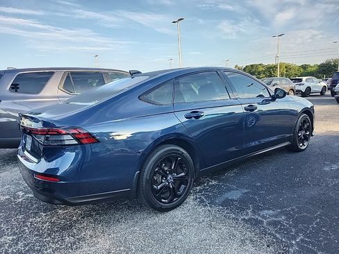 Used 2025 Honda Accord SE image 3