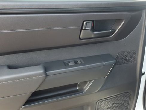 Used 2025 Toyota Tundra SR image 16