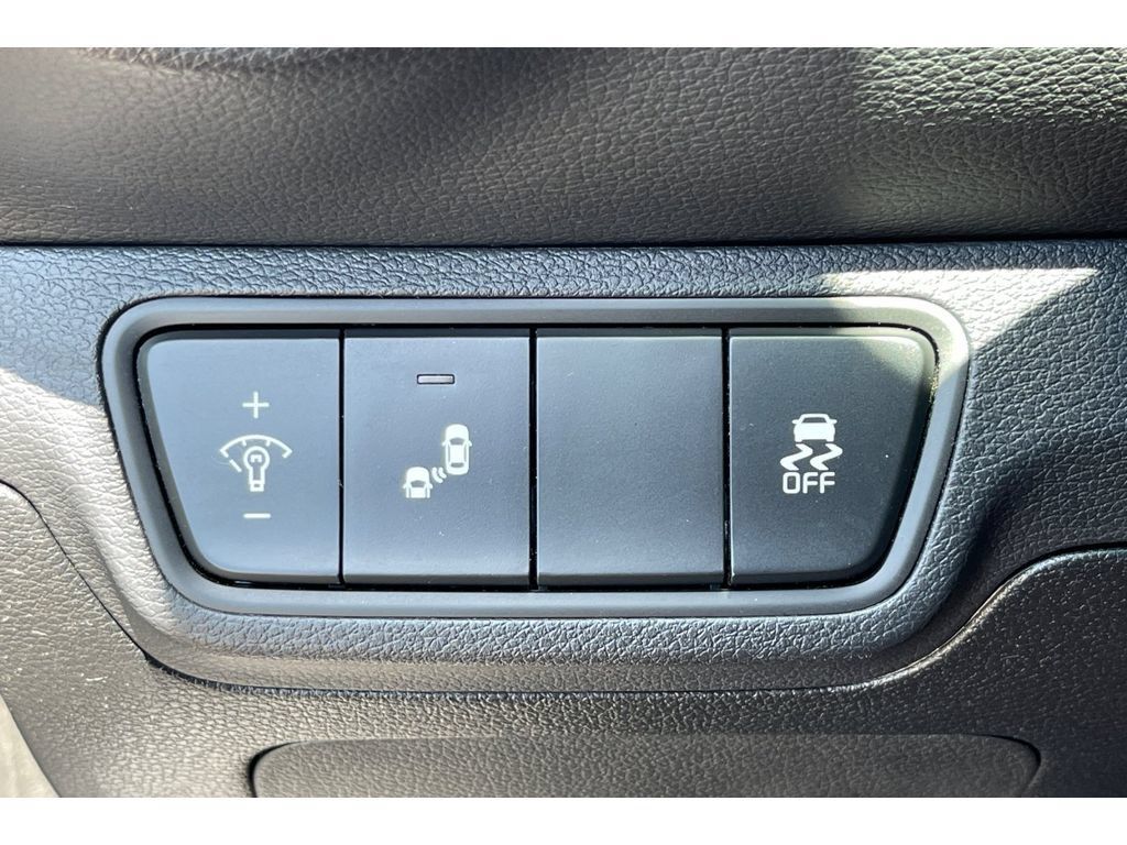 Used 2022 Kia Forte GT FWD image 39
